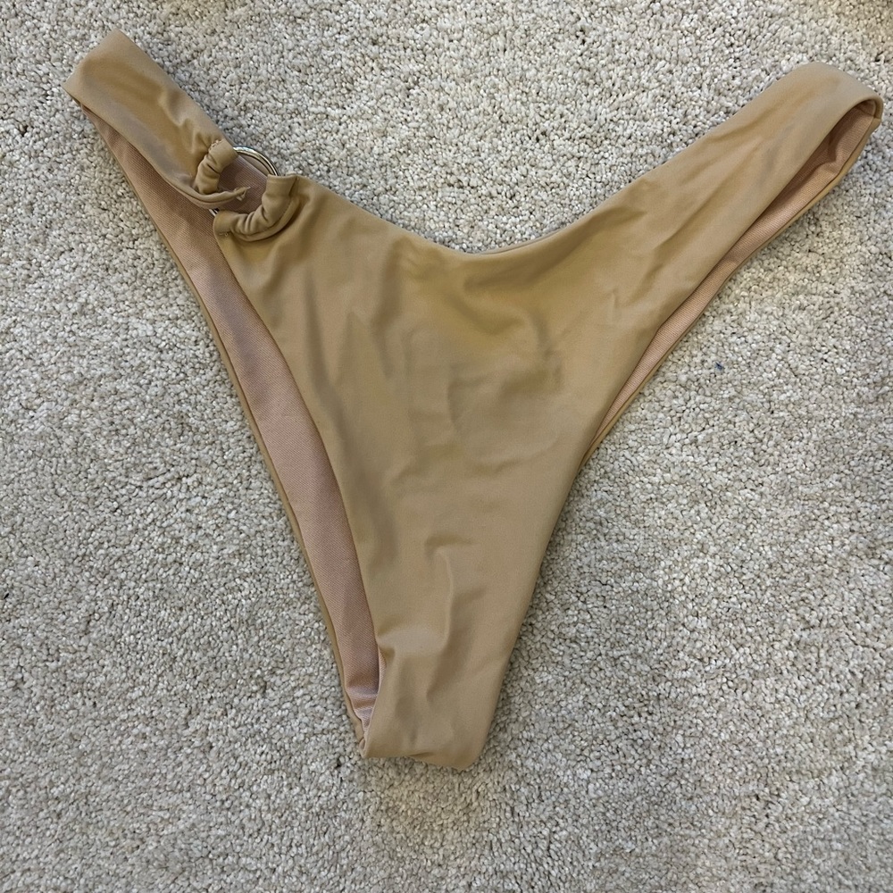 TAN BIKINI - Picture 5 of 6